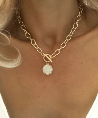 collier marbre blanc