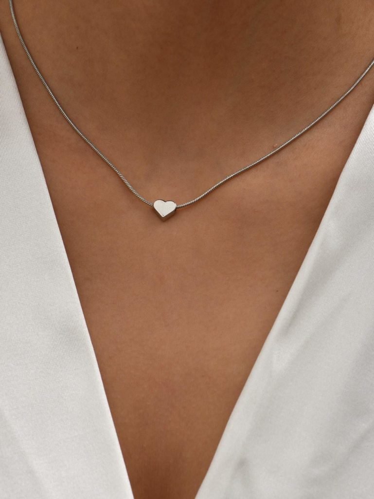 Collier Or Femme 14 Carats Chaine Plaqué Or Petit Pendentif Femme Collier Ras De Cou Avec Croix Coeur Cristal Papillon Amour Nud Reglable Bijoux Cadeau Personnalise Pour Femme Fille Mamie Zheshy