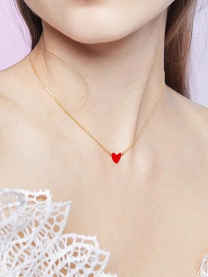 collier ras du cou coeur rouge dore femme